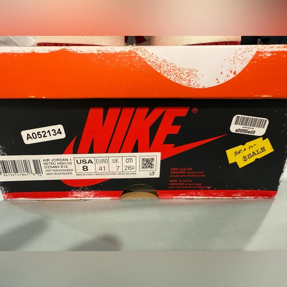 Nike Air Jordan 1 Retro High OG ‘Chicago Lost & Found’ Men’s Size 8 - Picture 7 of 15